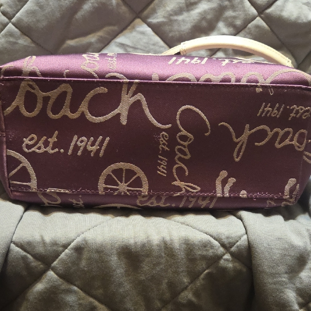 Coach Purple and Cream Shoulder Bag - Picture 12 of 14